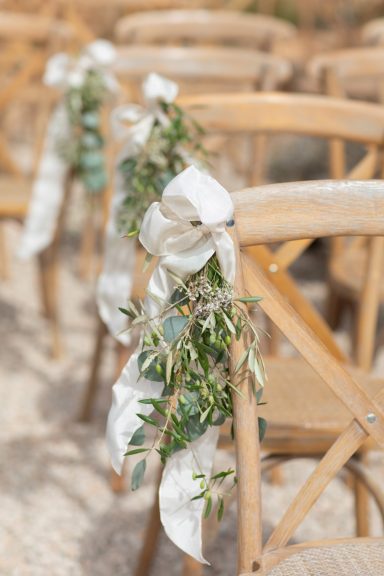 Als Hochzeitsfotograf halte ich eure schönsten Momente in authentischen, zeitlosen Bildern fest – ungestellt, emotional und voller Leben.