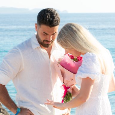 Ich plane euren besonderen Moment, organisiere das perfekte Setting und halte euren Antrag bei einem persönlichen Fotoshooting
